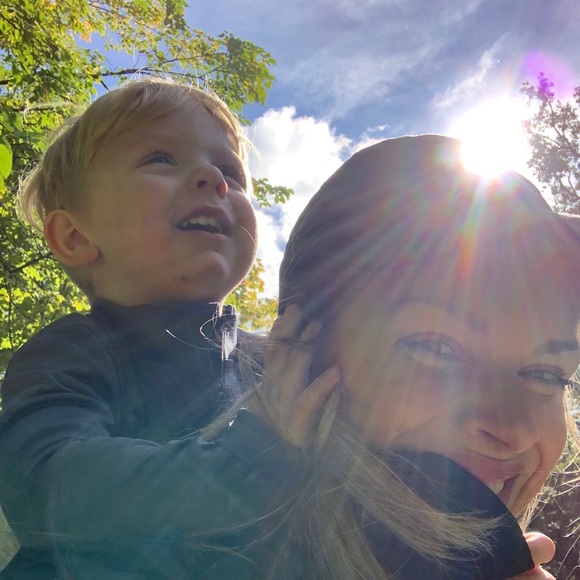 Meet your Posher, Ruth - Picture 1 of 1